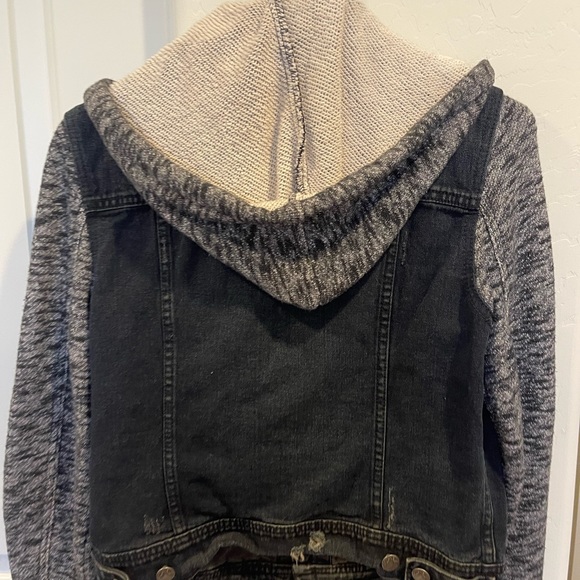 Free People distressed black denim sweater hooded jacket. Button up. Size small - Picture 9 of 10
